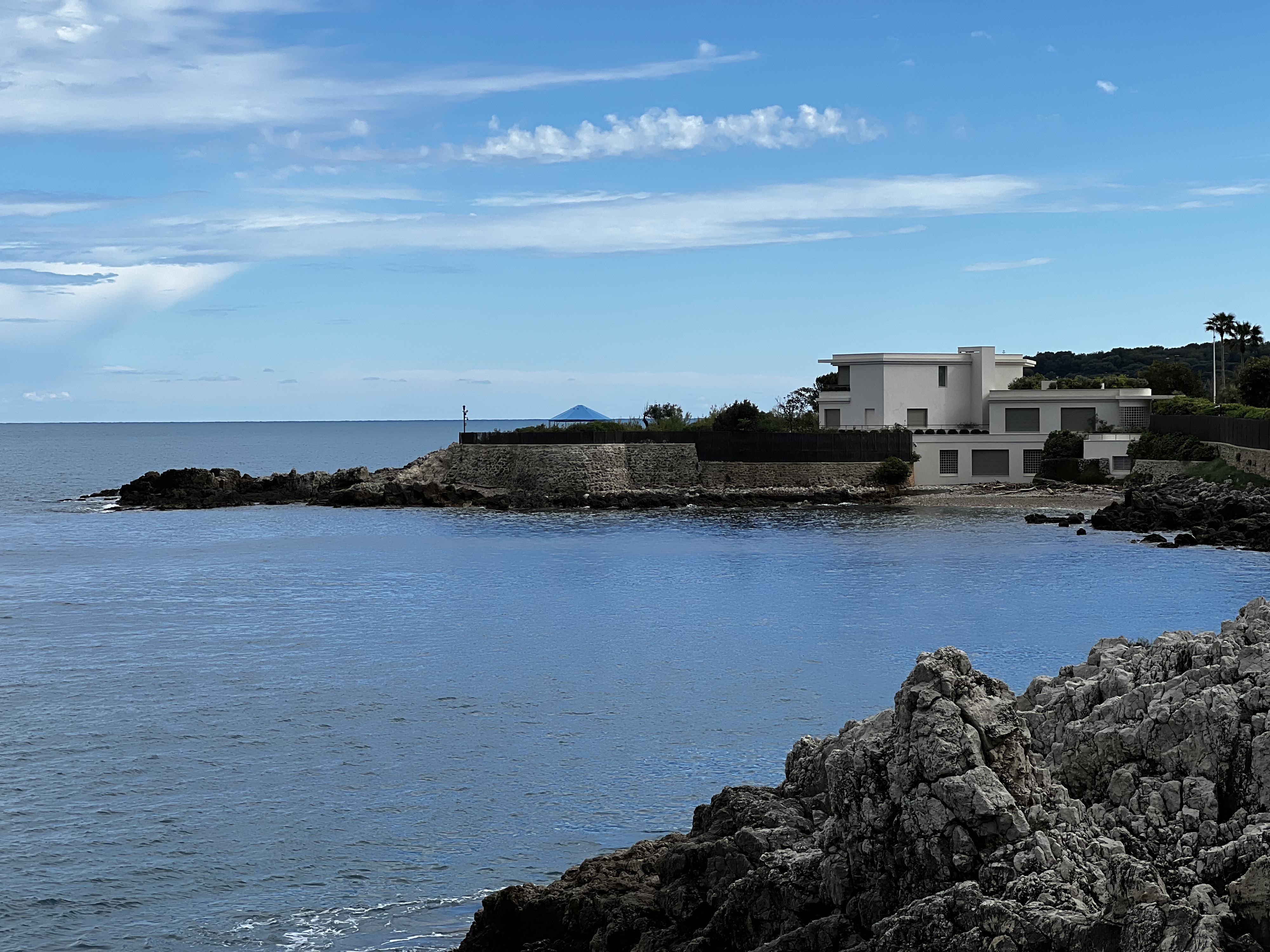 Picture France Antibes 2024-04 49 - Tours Antibes