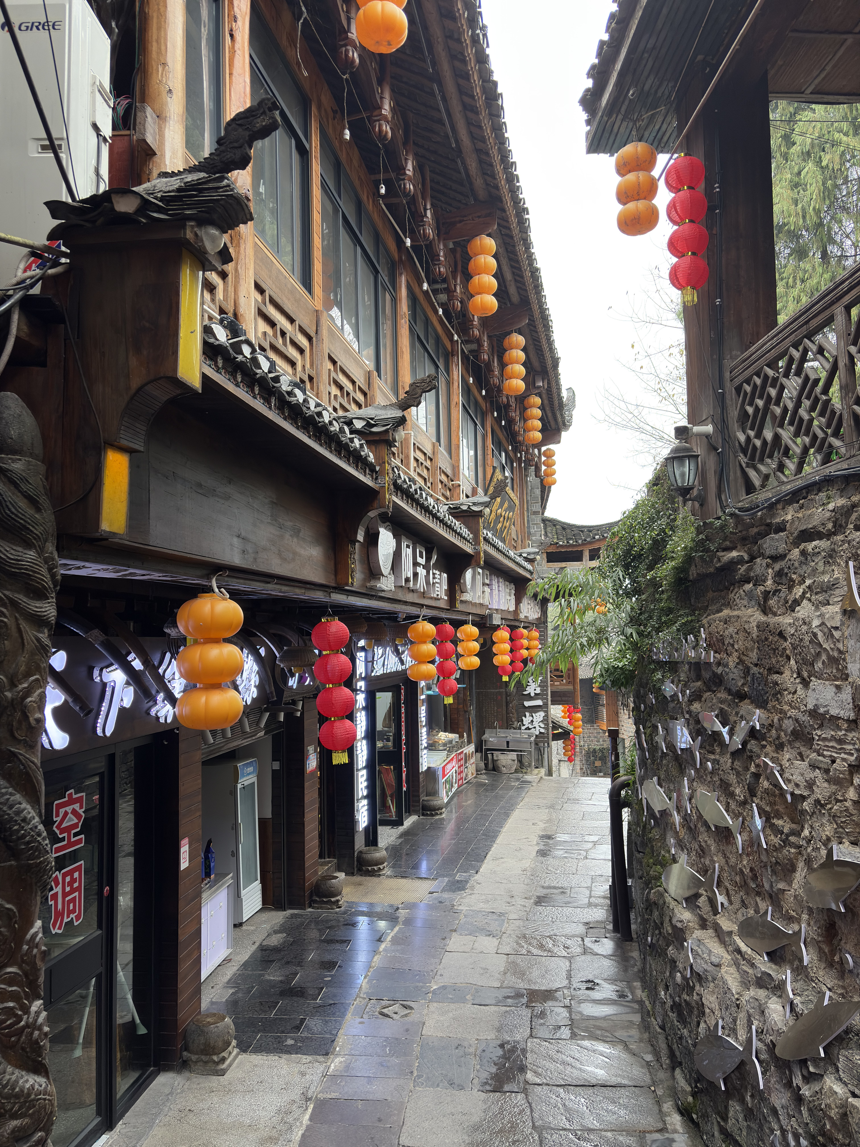 Picture China Furong Ancient Town 2026-01 121 - Center Furong Ancient Town