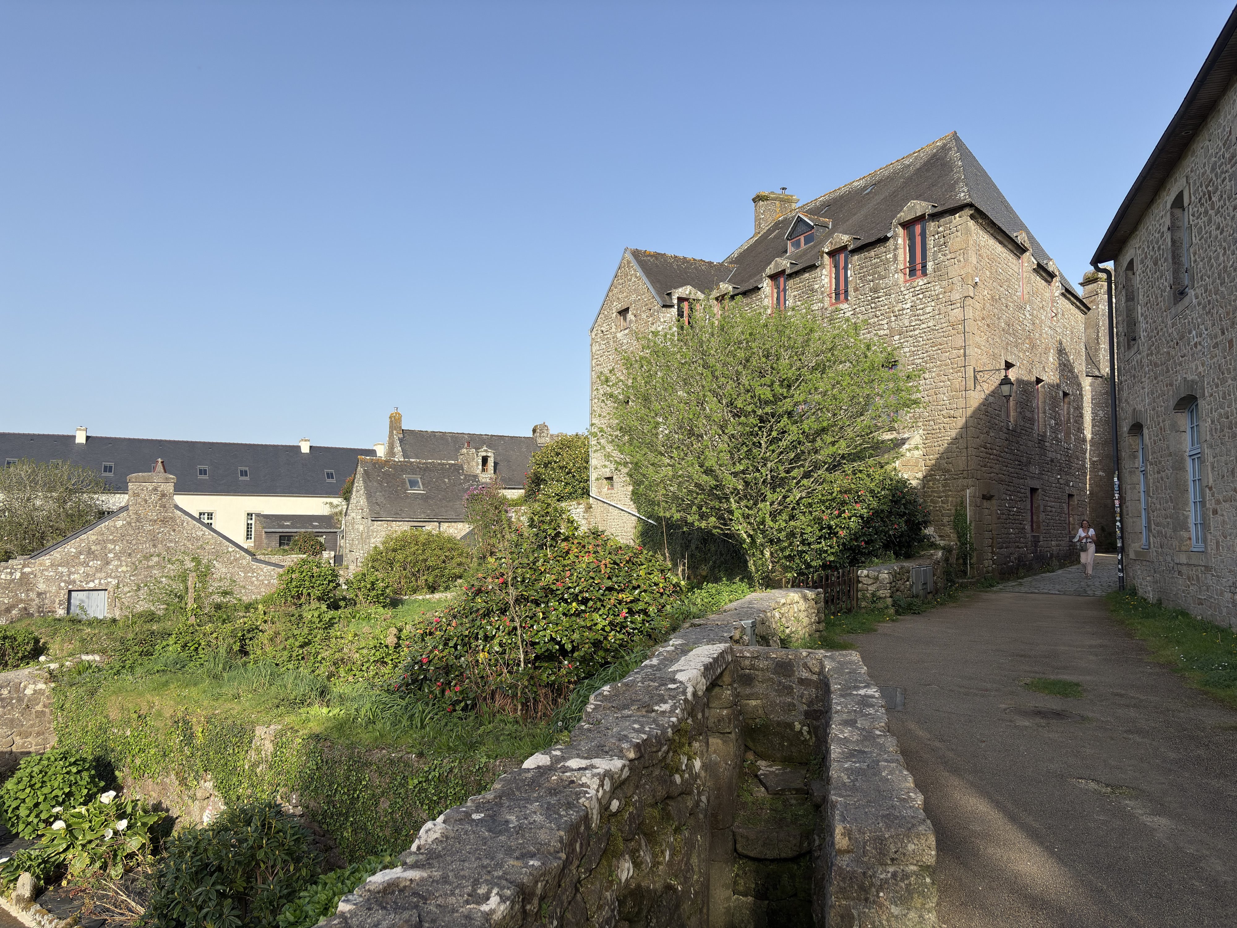 Picture France Locronan 2026-04 31 - Around Locronan
