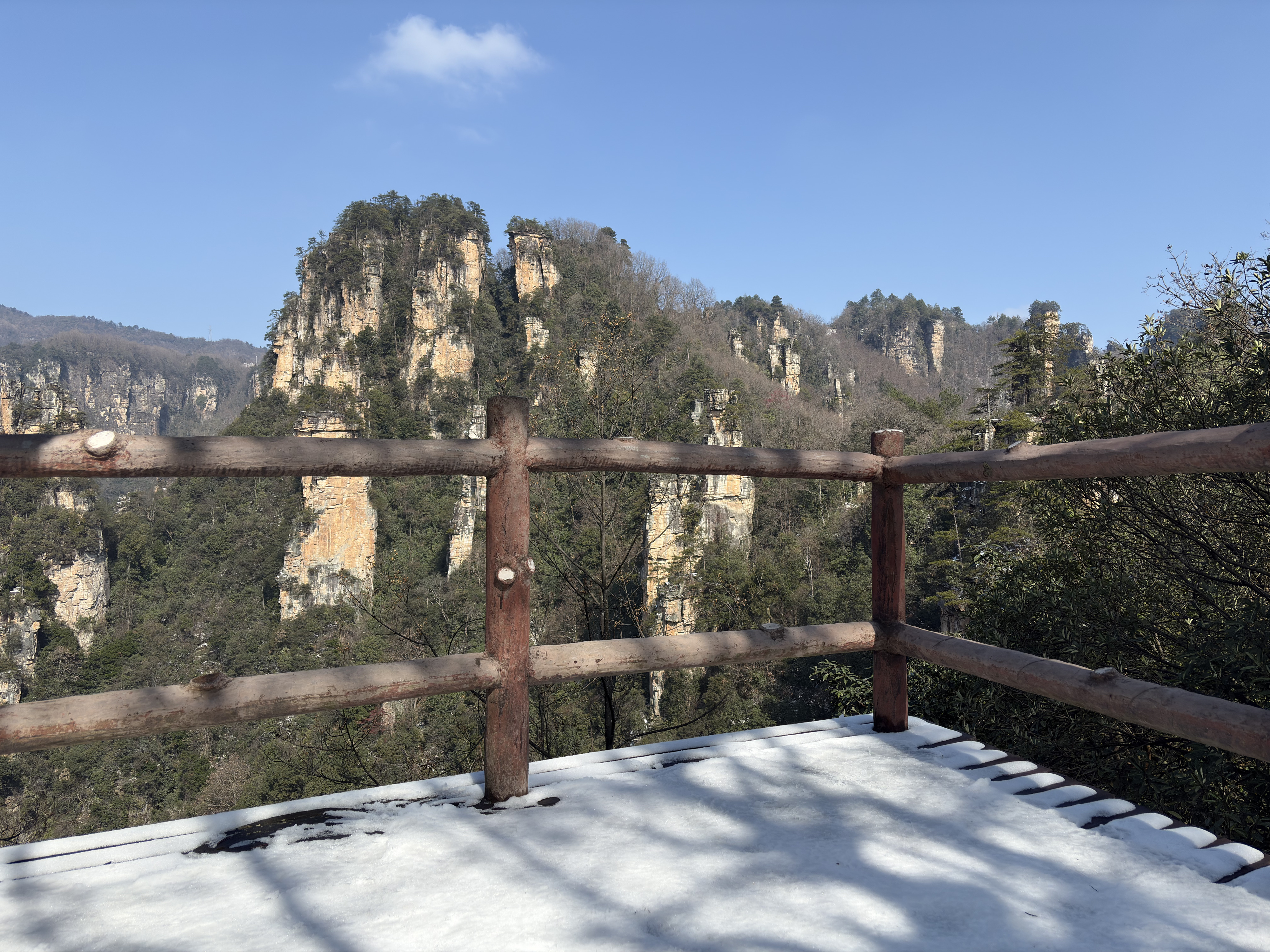 Picture China Zhangjiajie Tianzi Mountrain 2026-01 321 - Journey Tianzi Mountrain
