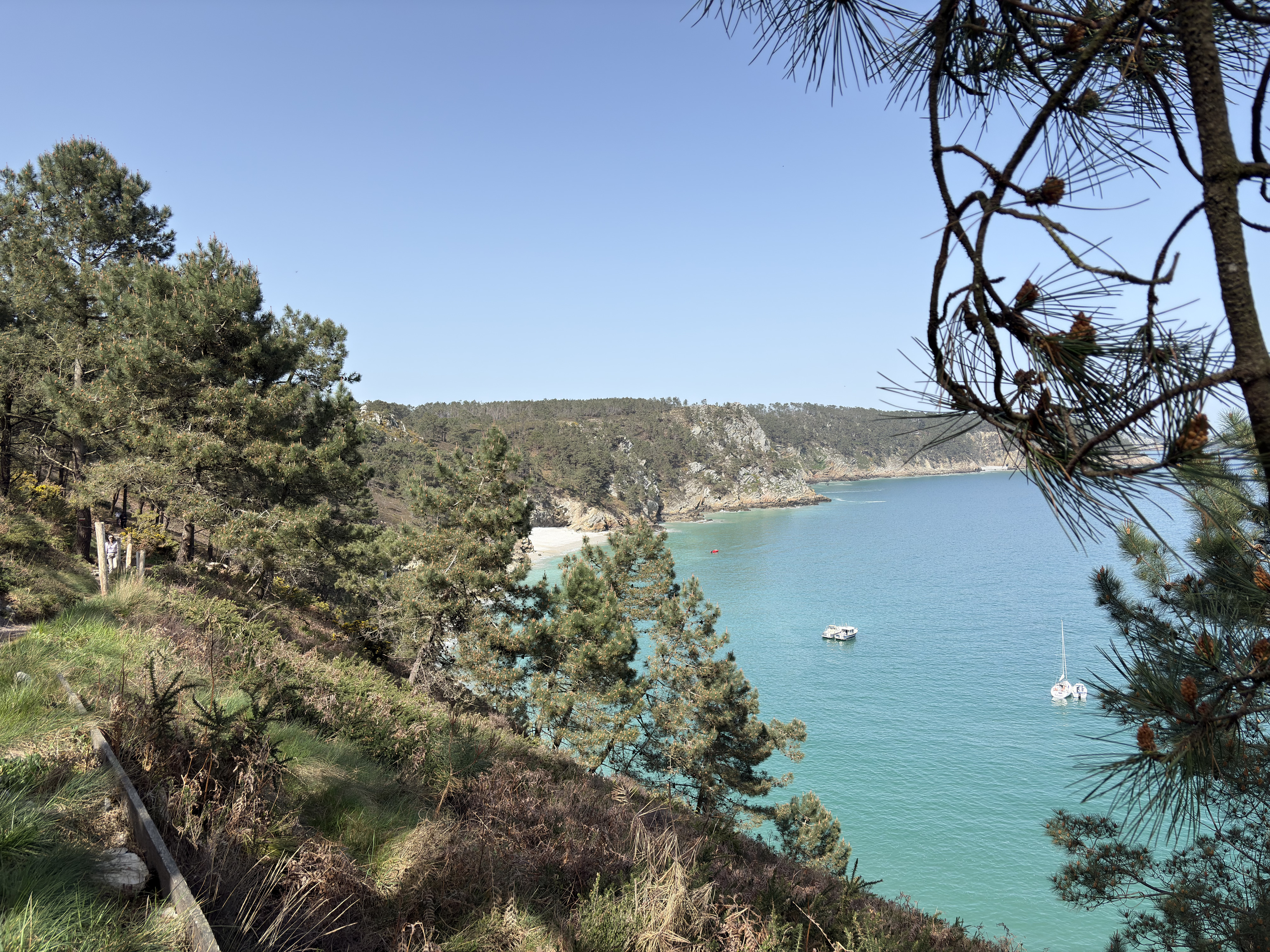 Picture France Crozon Ile Vierge Beach 2026-04 5 - Tour Ile Vierge Beach