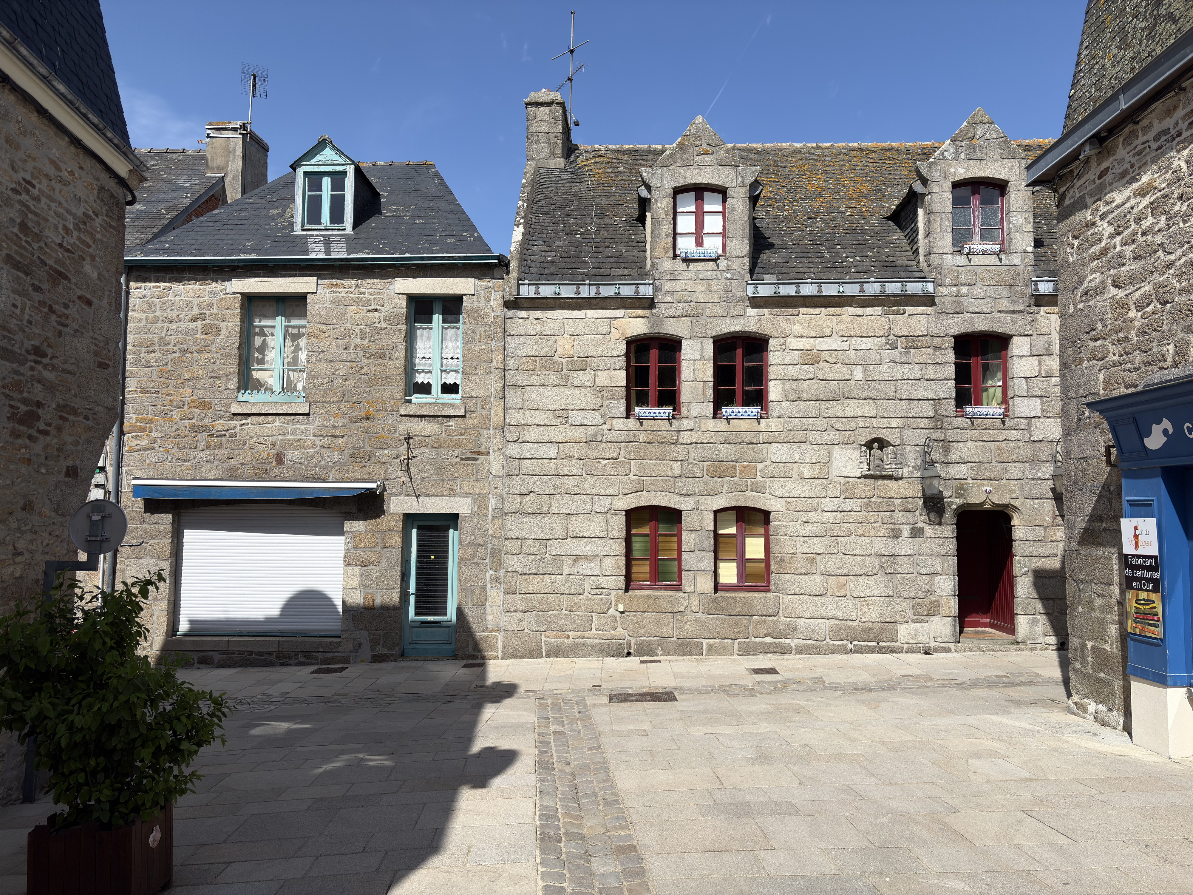 Picture France Concarneau Ville close 2026-04 39 - Journey Ville close