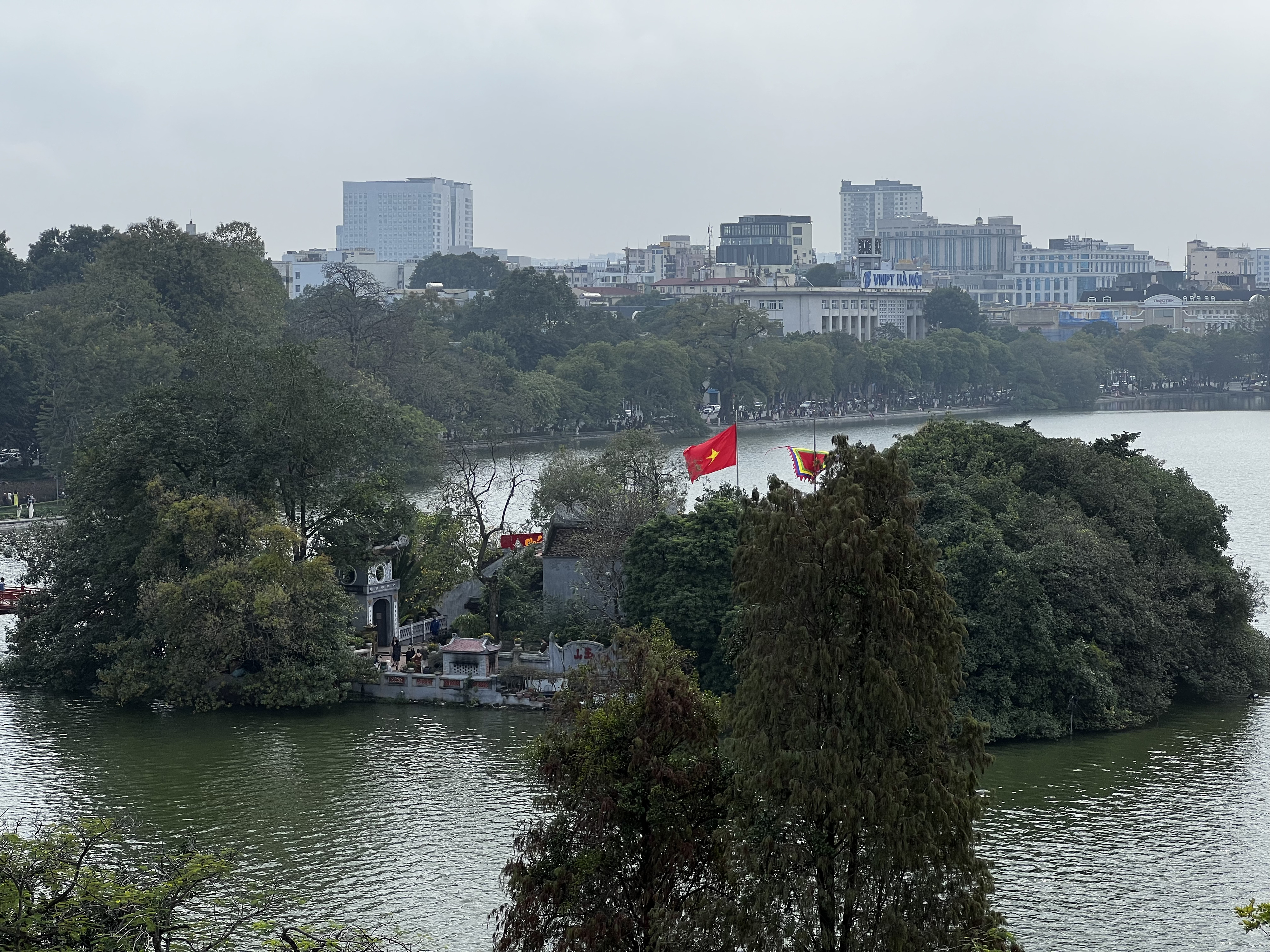Picture Vietnam Hanoi Hoan Kiem Lake 2024-01 40 - Journey Hoan Kiem Lake