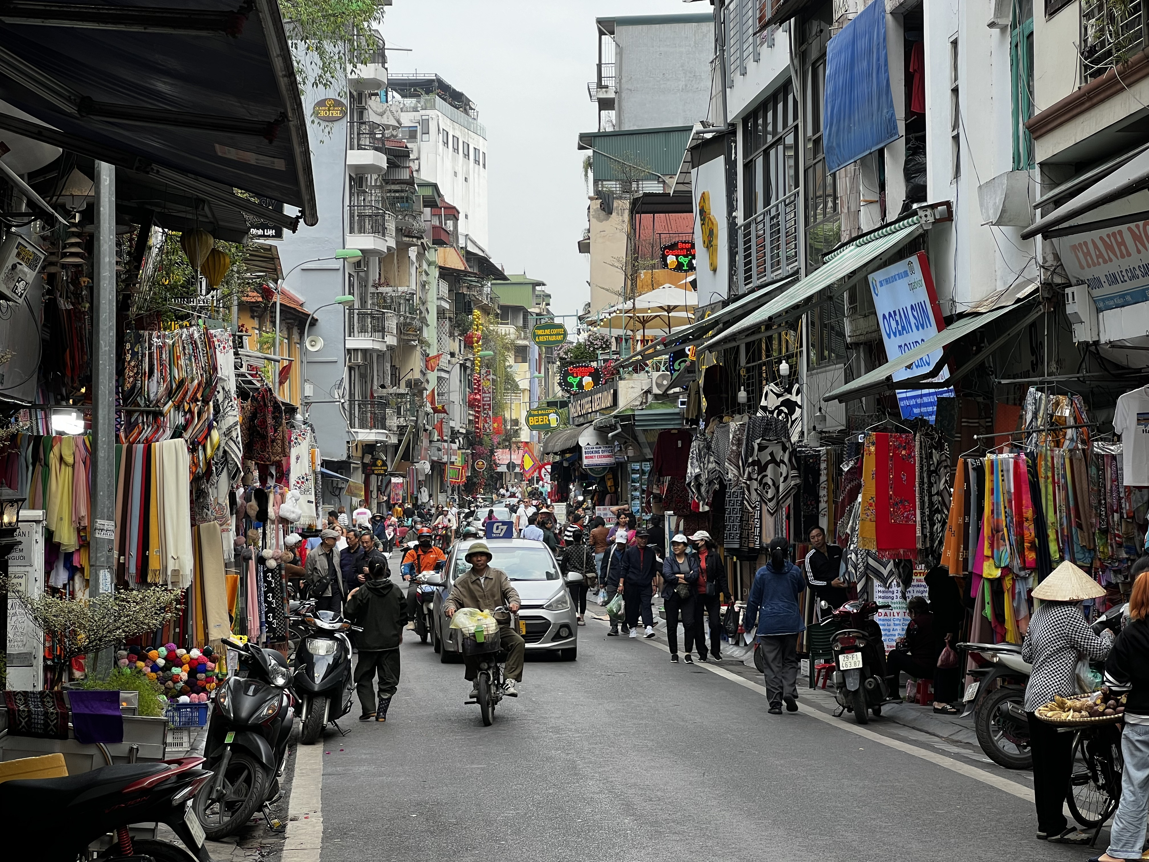 Picture Vietnam Hanoi 2024-01 4 - Center Hanoi