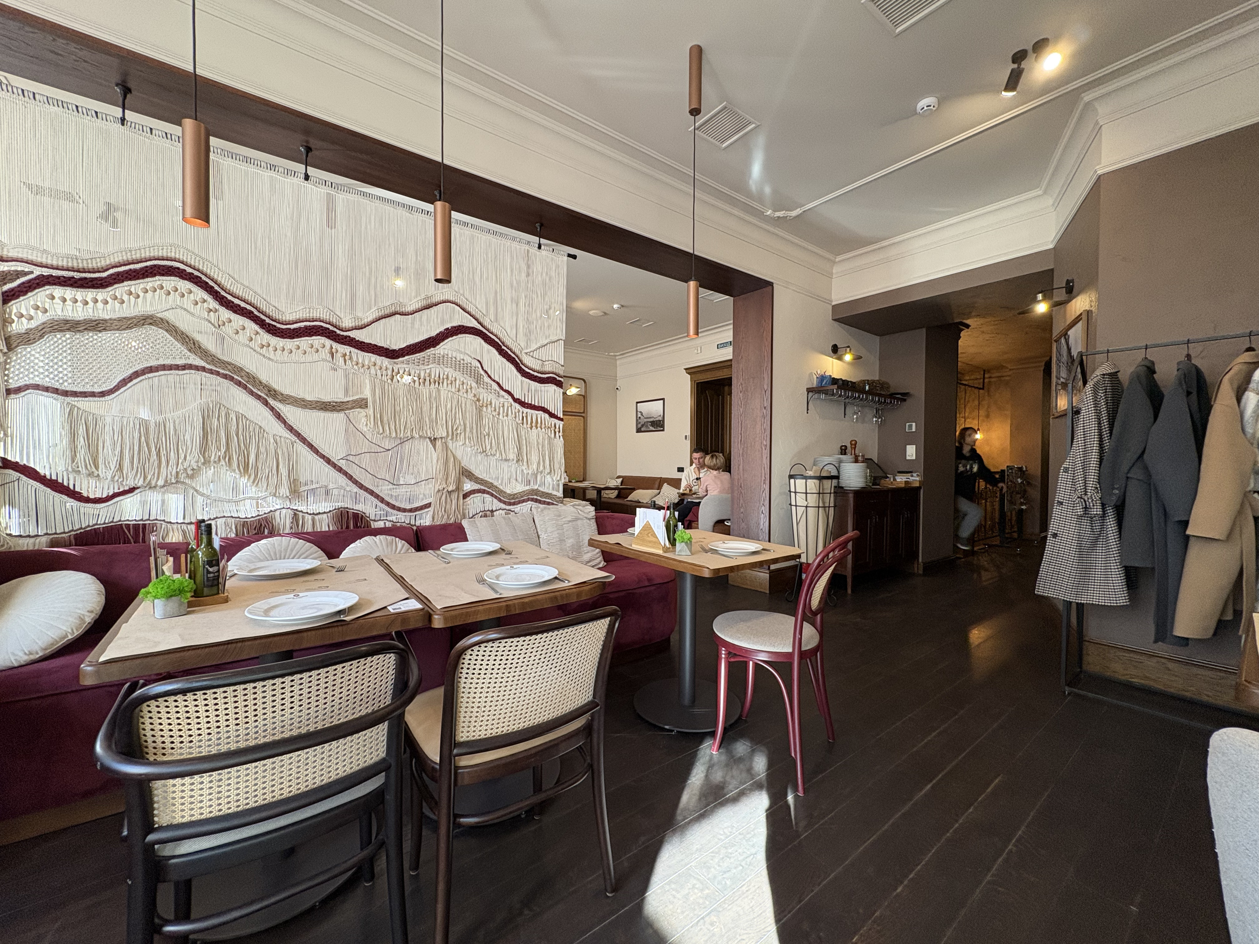 Picture Ukraine Lviv Restaurants 2024-10 55 - Tour Restaurants
