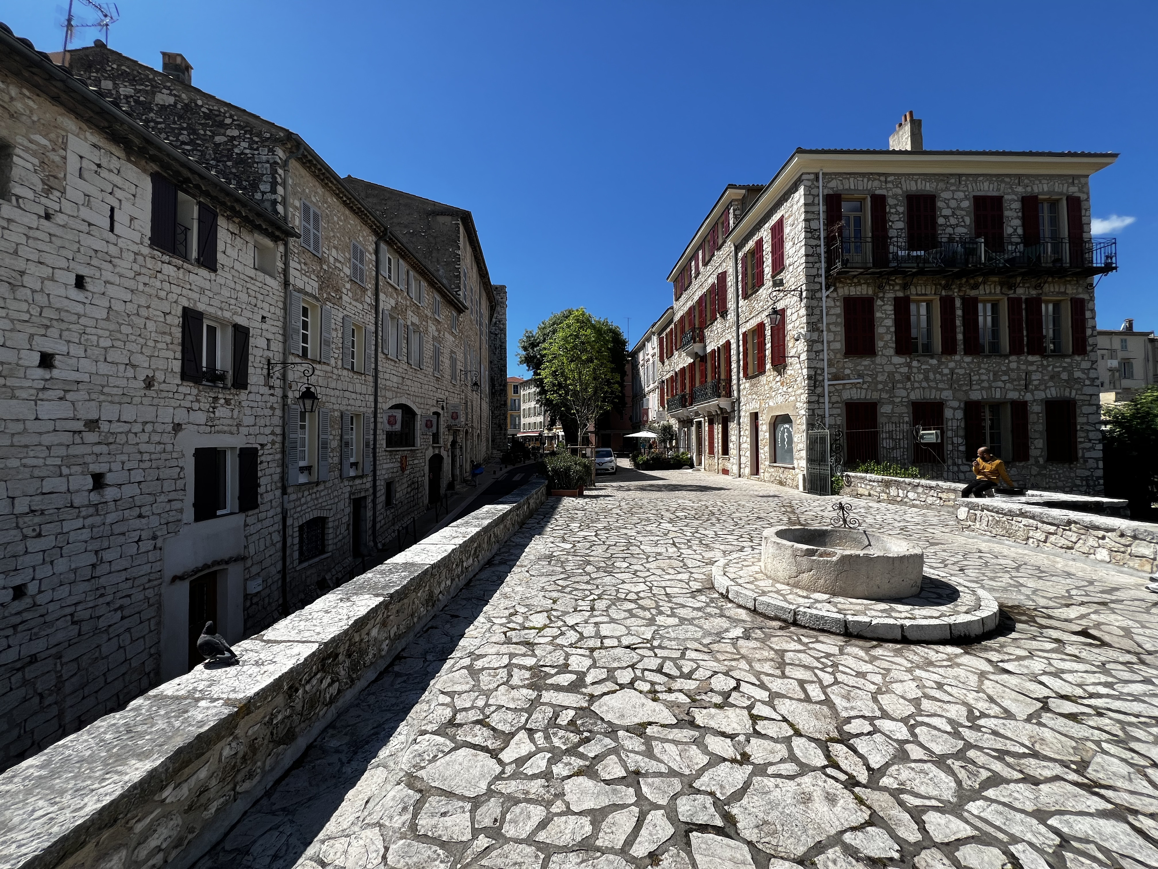 Picture France Vence 2024-04 35 - Tour Vence