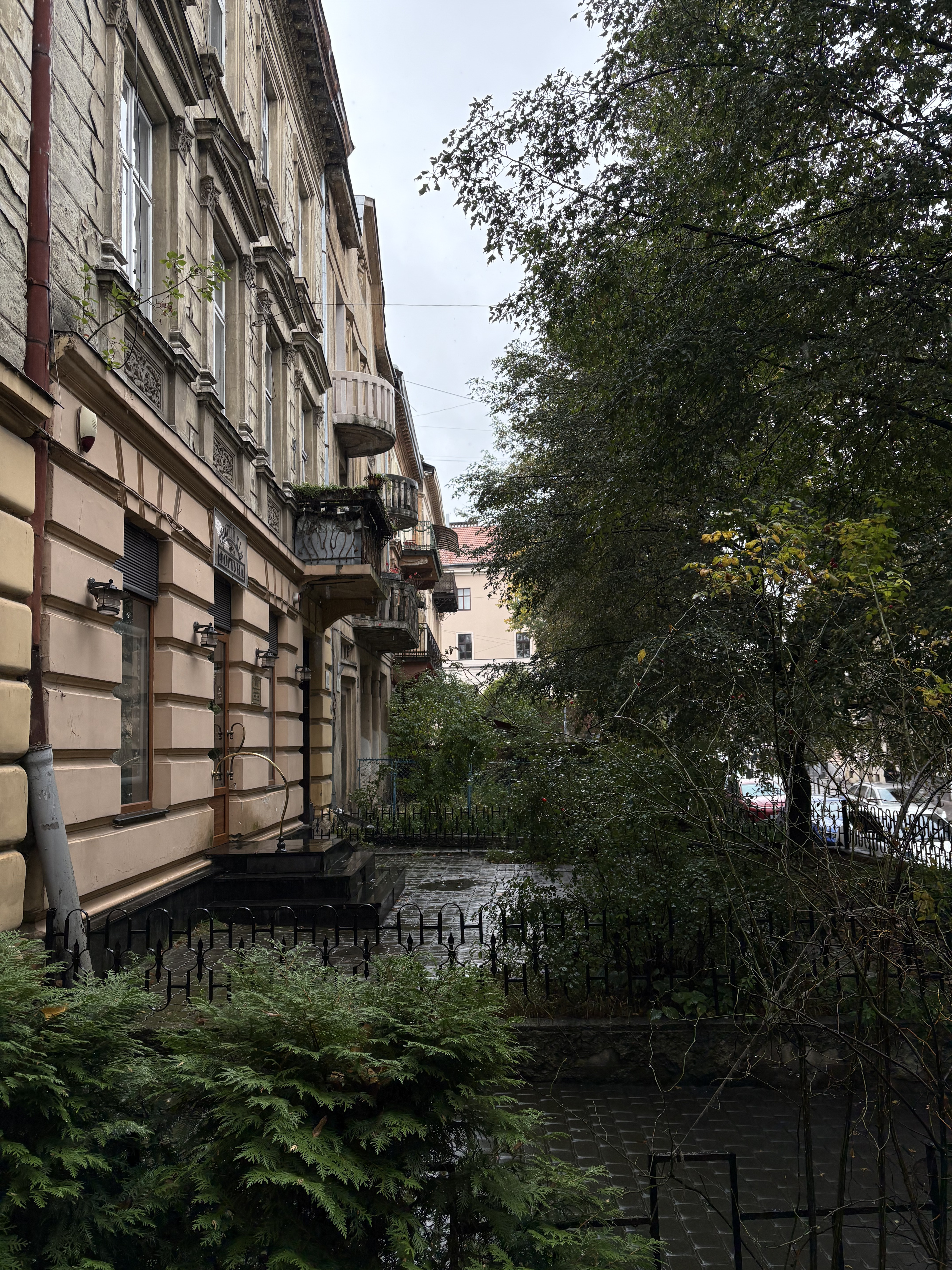 Picture Ukraine Lviv 2024-10 439 - History Lviv