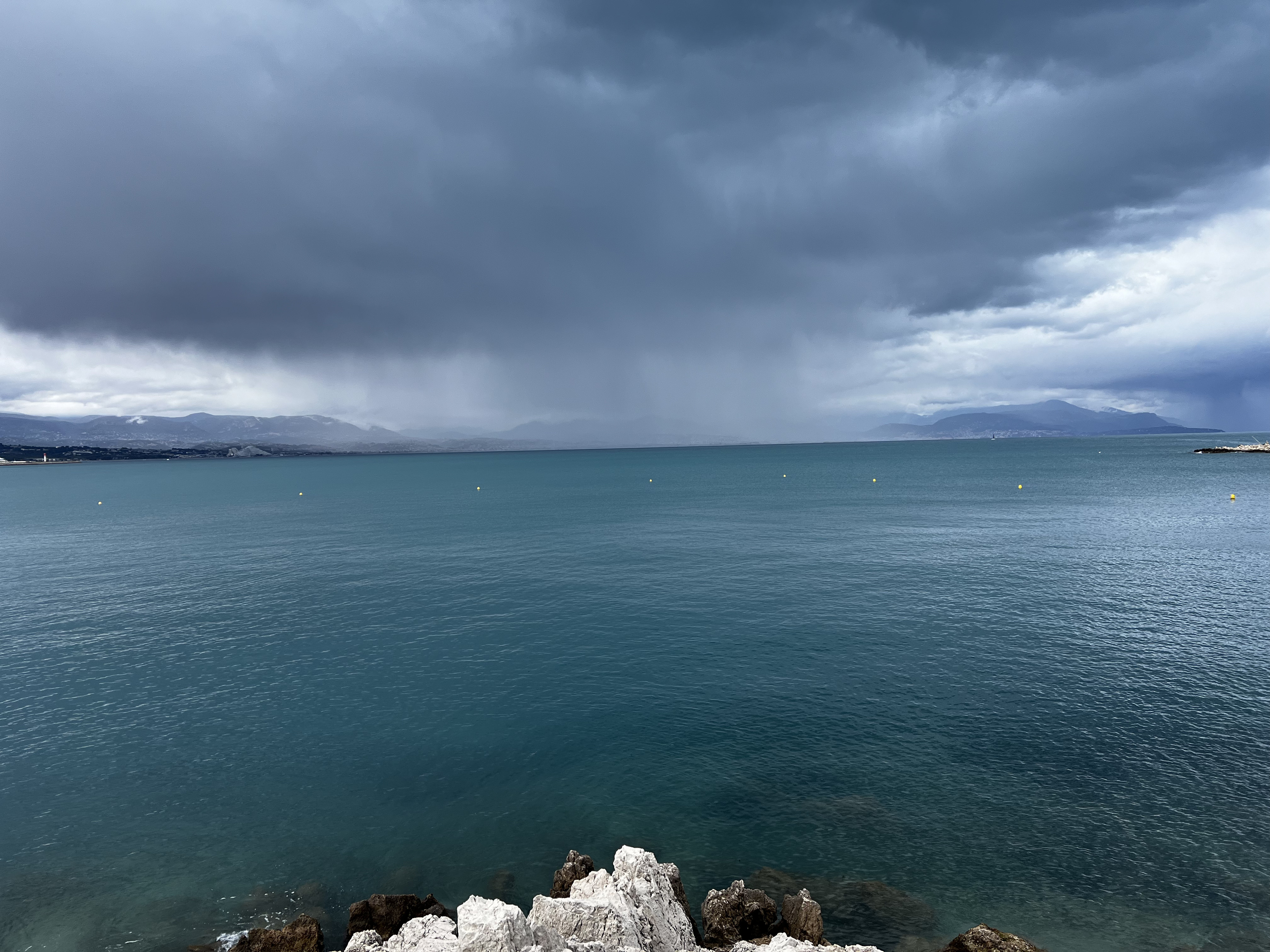 Picture France Antibes 2024-04 21 - Journey Antibes