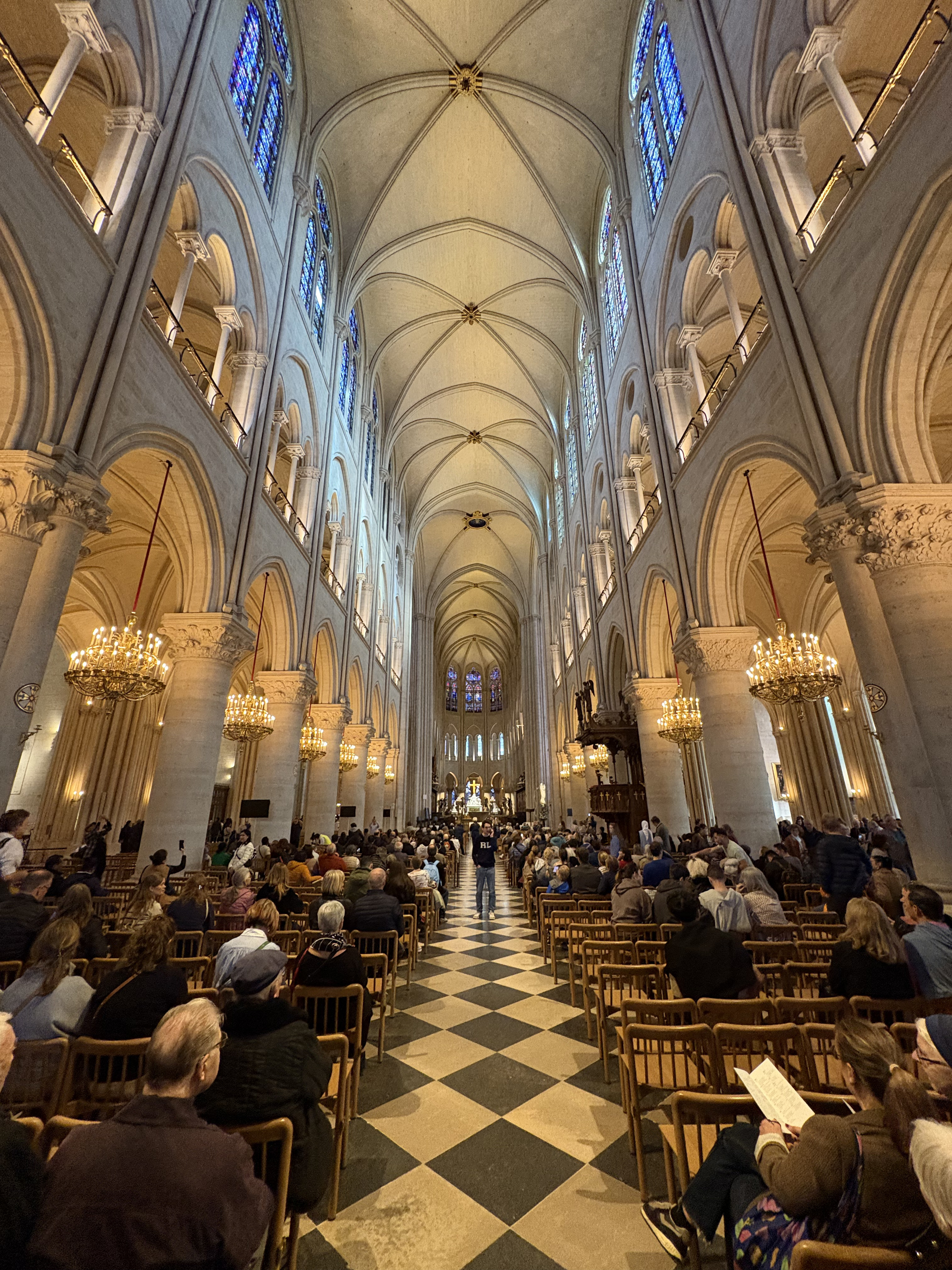 Picture France Paris Notre Dame 2025-03 8 - Recreation Notre Dame