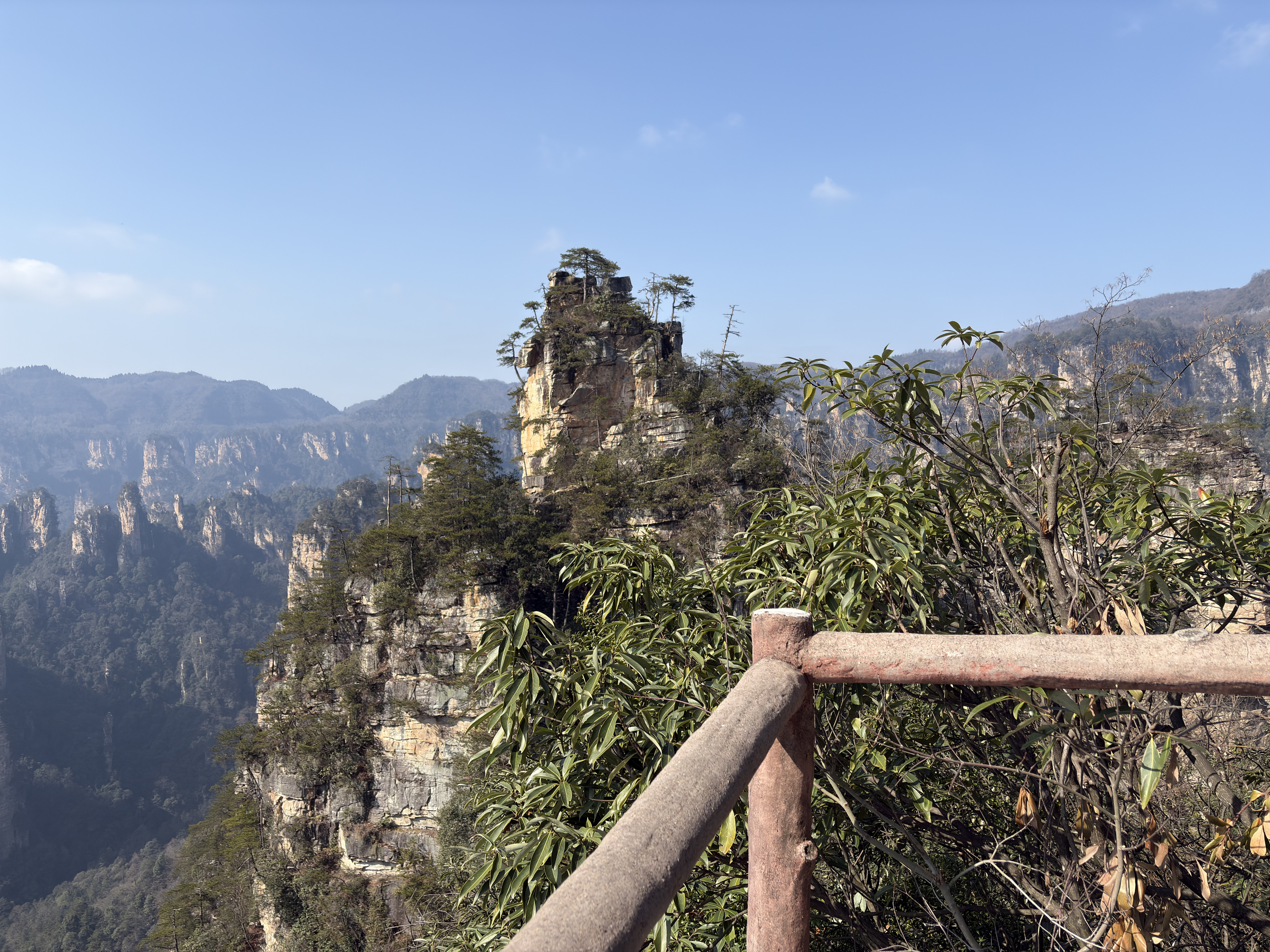 Picture China Zhangjiajie Tianzi Mountrain 2026-01 113 - Around Tianzi Mountrain