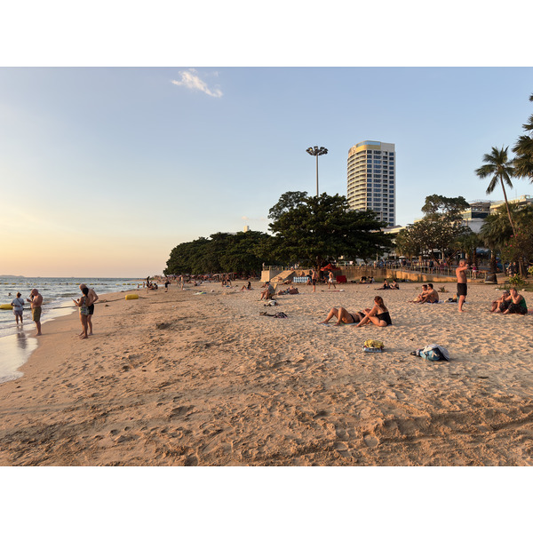 Picture Thailand Pattaya Dongtan beach 2025-12 1 - Journey Dongtan beach