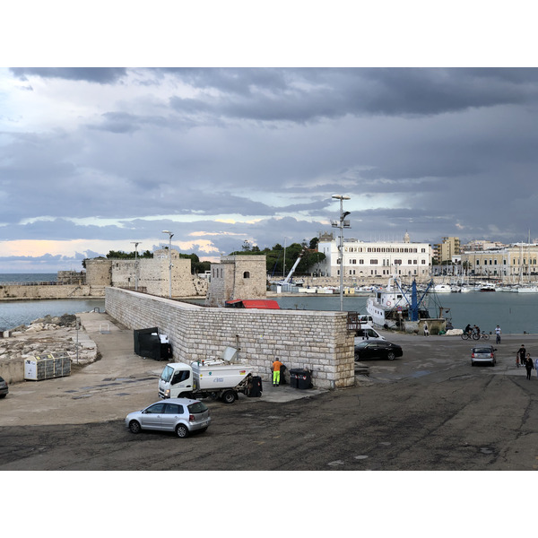 Picture Italy Trani 2024-09 2 - Tour Trani