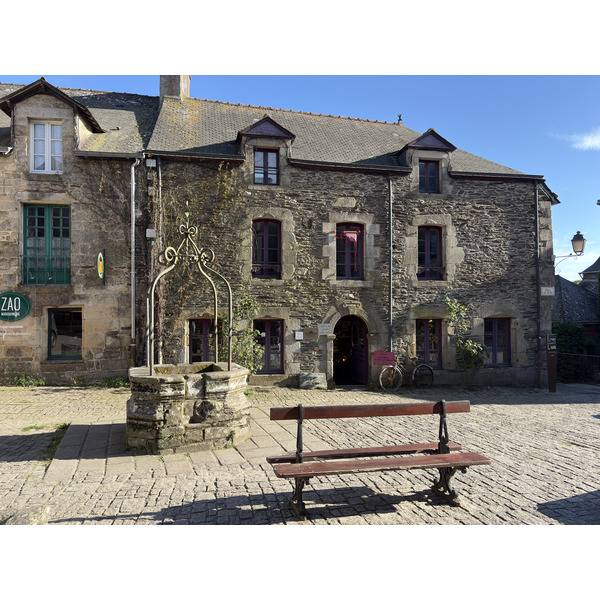Picture France Rochefort en terre 2026-04 25 - History Rochefort en terre