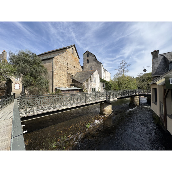 Picture France Pont Aven 2026-04 18 - Recreation Pont Aven