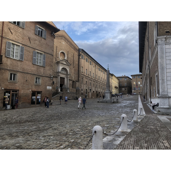 Picture Italy Urbino 2024-09 105 - Recreation Urbino