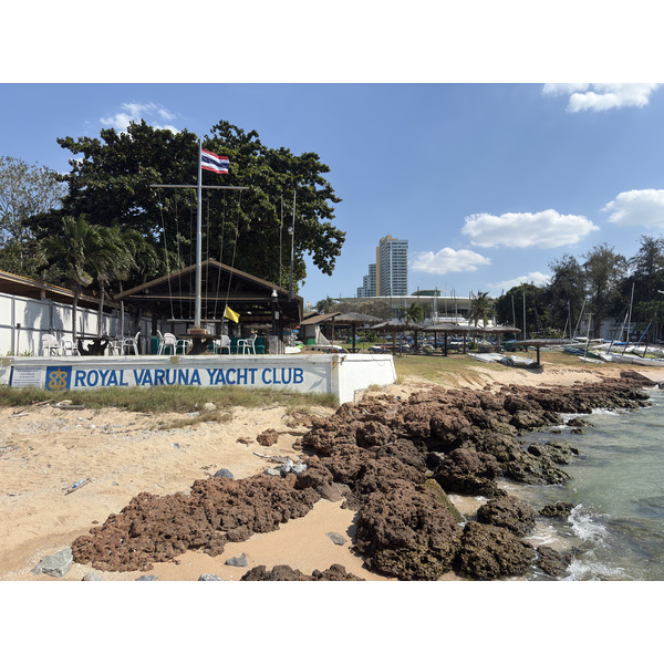 Picture Thailand Pattaya Oxygen Restaurant 2025-12 1 - Around Oxygen Restaurant