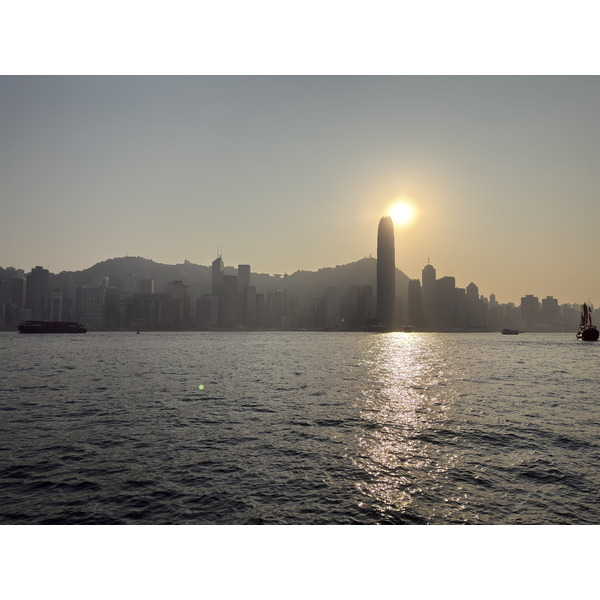 Picture Hong-Kong Tsim Sha Tsui 2026-01 38 - Tour Tsim Sha Tsui