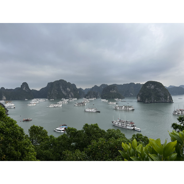 Picture Vietnam Ha Long Bay 2024-01 102 - Recreation Ha Long Bay