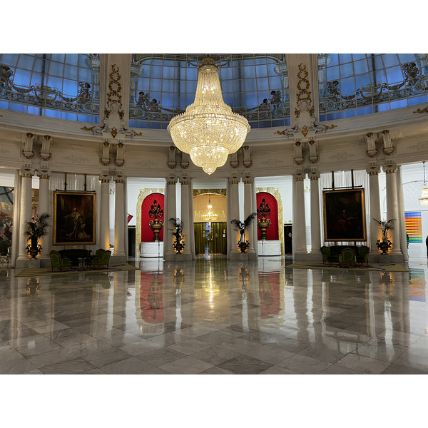 Picture France Nice The Negresco Hotel 2024-04 15 - Tour The Negresco Hotel