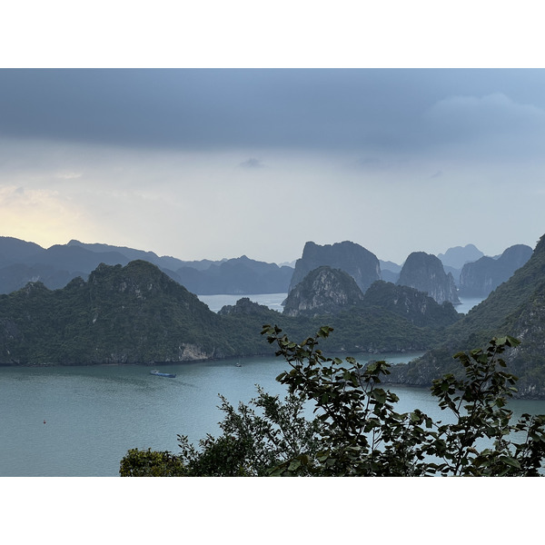 Picture Vietnam Ha Long Bay 2024-01 40 - Journey Ha Long Bay