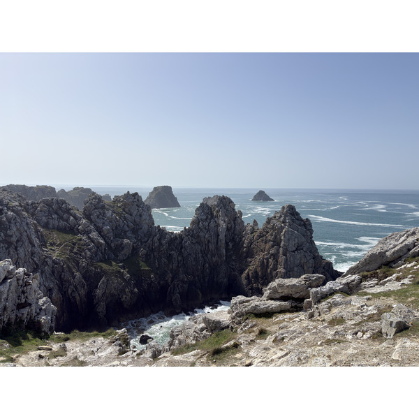 Picture France Crozon Pen Hir 2026-04 97 - Recreation Pen Hir