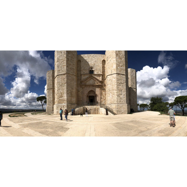 Picture Italy Castel del monte 2024-09 31 - Journey Castel del monte