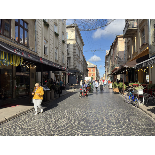Picture Ukraine Lviv 2024-10 370 - Recreation Lviv