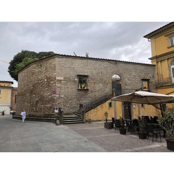 Picture Italy Prato 2024-09 34 - Tour Prato