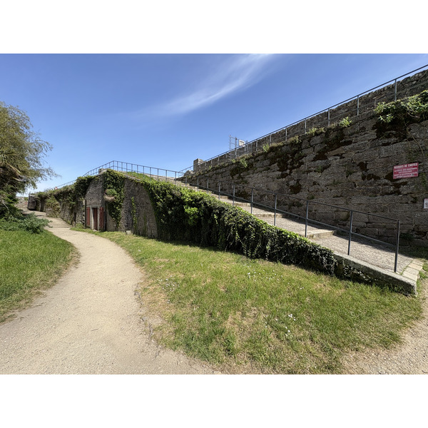Picture France Concarneau Ville close 2026-04 66 - Center Ville close