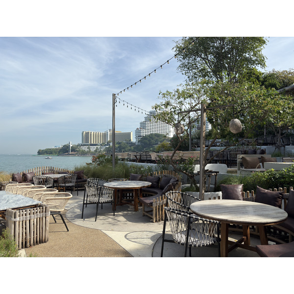 Picture Thailand Pattaya Oxygen Restaurant 2024-12 12 - Around Oxygen Restaurant
