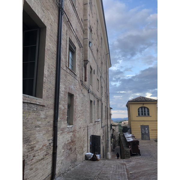 Picture Italy Urbino 2024-09 320 - Center Urbino