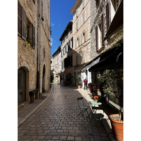 Picture France Vence 2024-04 33 - Journey Vence