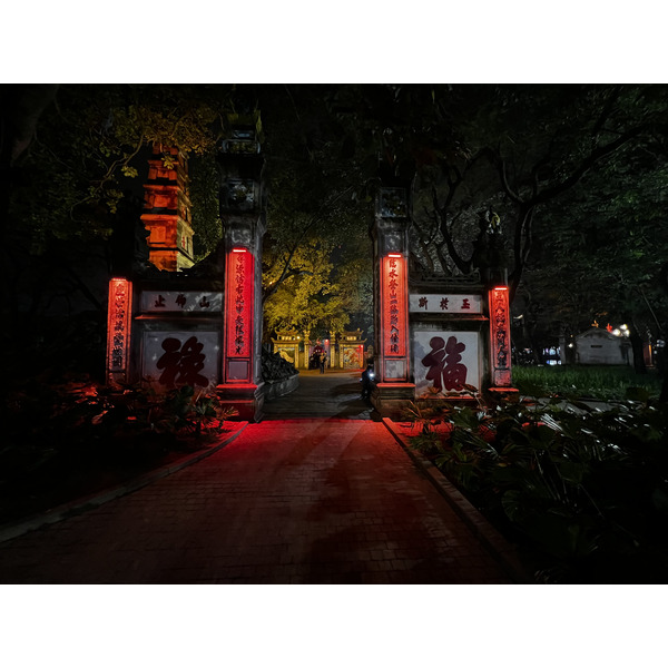 Picture Vietnam Hanoi Hoan Kiem Lake 2024-01 20 - Discovery Hoan Kiem Lake