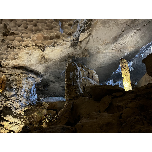 Picture Vietnam Ha Long Bay Sung Sot Cave 2024-01 71 - Tour Sung Sot Cave