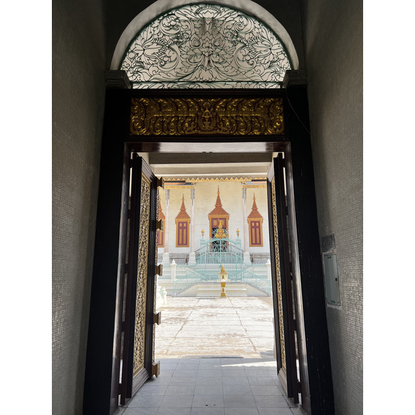 Picture Cambodia Phnom Penh Royal Palace 2024-01 58 - Around Royal Palace