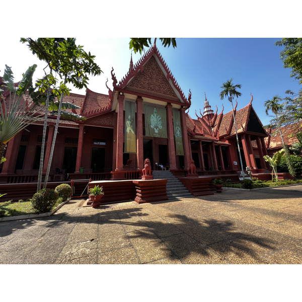 Picture Cambodia Phnom Penh Cambodia National Museum 2024-01 65 - Around Cambodia National Museum