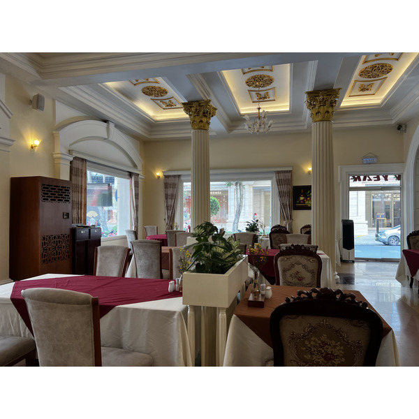 Picture Vietnam Saigon Continental Hotel 2024-01 34 - Discovery Continental Hotel