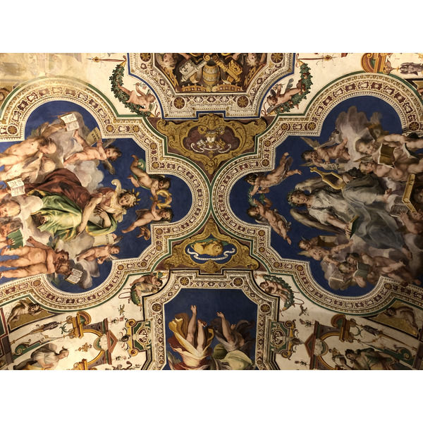 Picture Italy Rome Vatican Museum 2024-09 5 - Center Vatican Museum