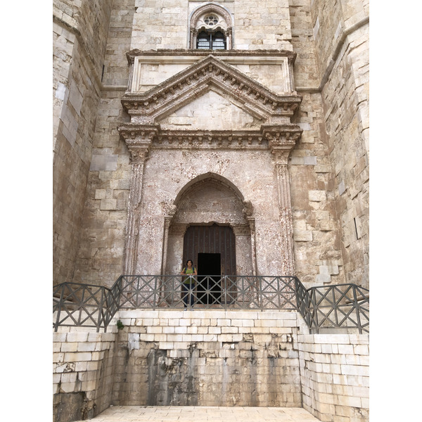Picture Italy Castel del monte 2024-09 80 - Recreation Castel del monte