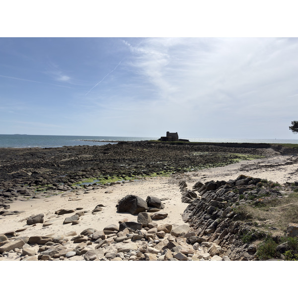 Picture France La Trinite-sur-Mer 2026-04 31 - Center La Trinite-sur-Mer