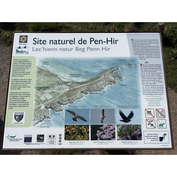 Picture France Crozon Pen Hir 2026-04 44 - History Pen Hir