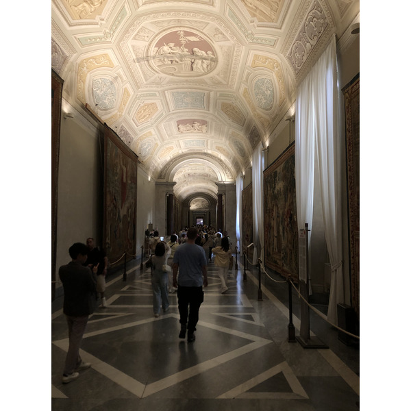 Picture Italy Rome Vatican Museum 2024-09 66 - Center Vatican Museum