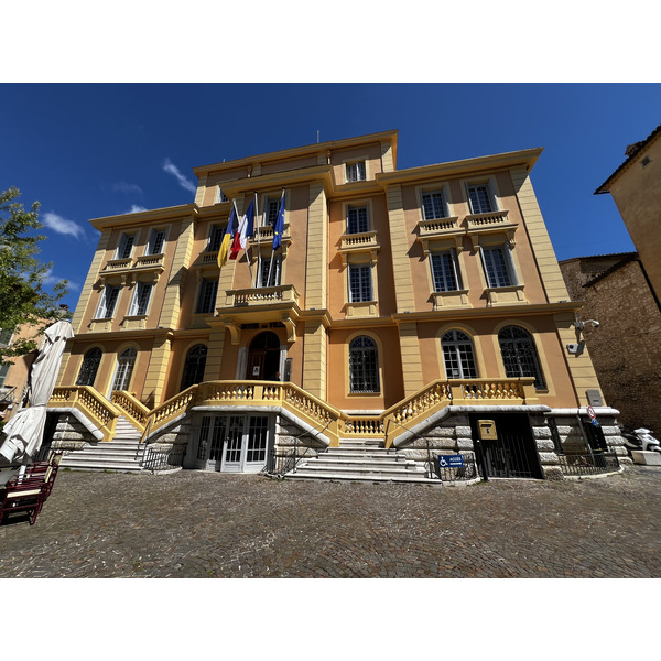 Picture France Vence 2024-04 21 - Recreation Vence