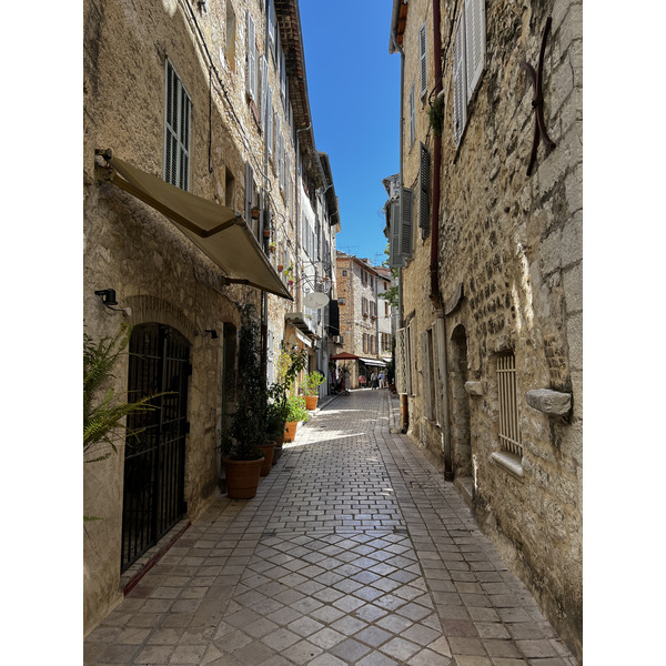 Picture France Vence 2024-04 59 - Around Vence