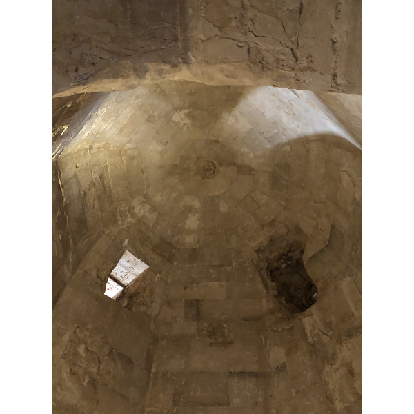 Picture Italy Castel del monte 2024-09 60 - Recreation Castel del monte
