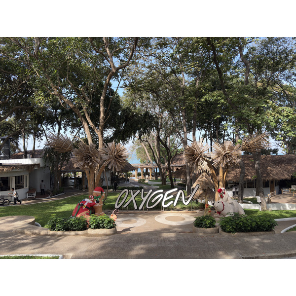 Picture Thailand Pattaya Oxygen Restaurant 2024-12 48 - Around Oxygen Restaurant