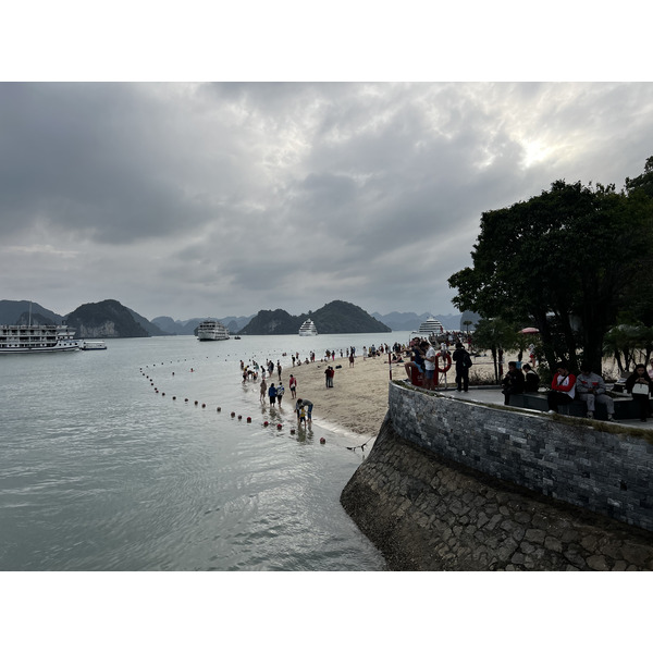 Picture Vietnam Ha Long Bay 2024-01 94 - Recreation Ha Long Bay