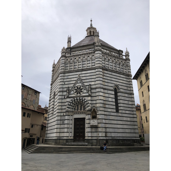 Picture Italy Pistoie 2024-09 17 - Tours Pistoie