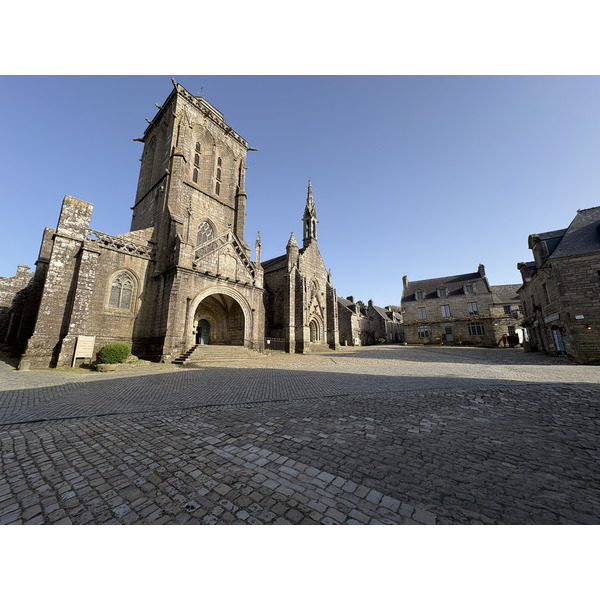 Picture France Locronan 2026-04 77 - Journey Locronan