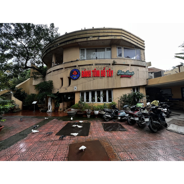 Picture Vietnam Hanoi Tay Lake 2024-01 4 - Tour Tay Lake